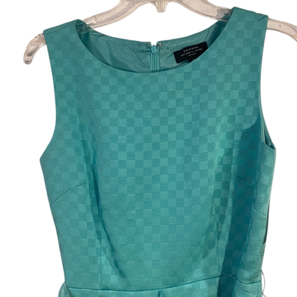 Tahari Arthur S. Levine Petite 4P Sleeveless Checkered Pattern Dress NWT - Picture 2 of 8